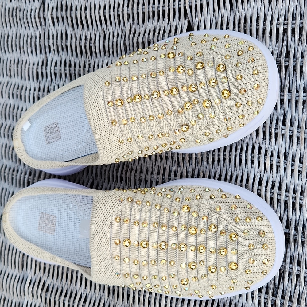 NIB! Diamond/ gold pearl mules - Picture 3 of 10